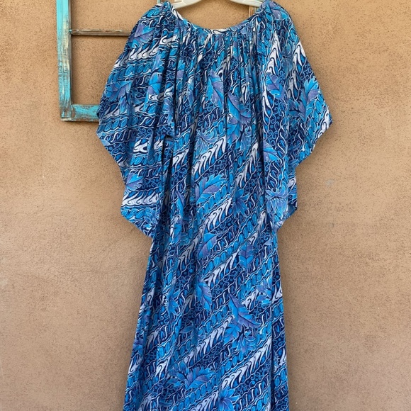 VTG 1970s Maxi Dress w Angel Sleeves Floral Batik Print OS - Picture 2 of 8